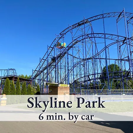 Tolle Zweiraum-ferienwohnung In Bester Lage L Innenstadtnaehe L 1 Minute Zum Bahnhof L Tv L Free-wlan L Keine Kueche L Willkommen Im Hallo!-apartment 4 アパート